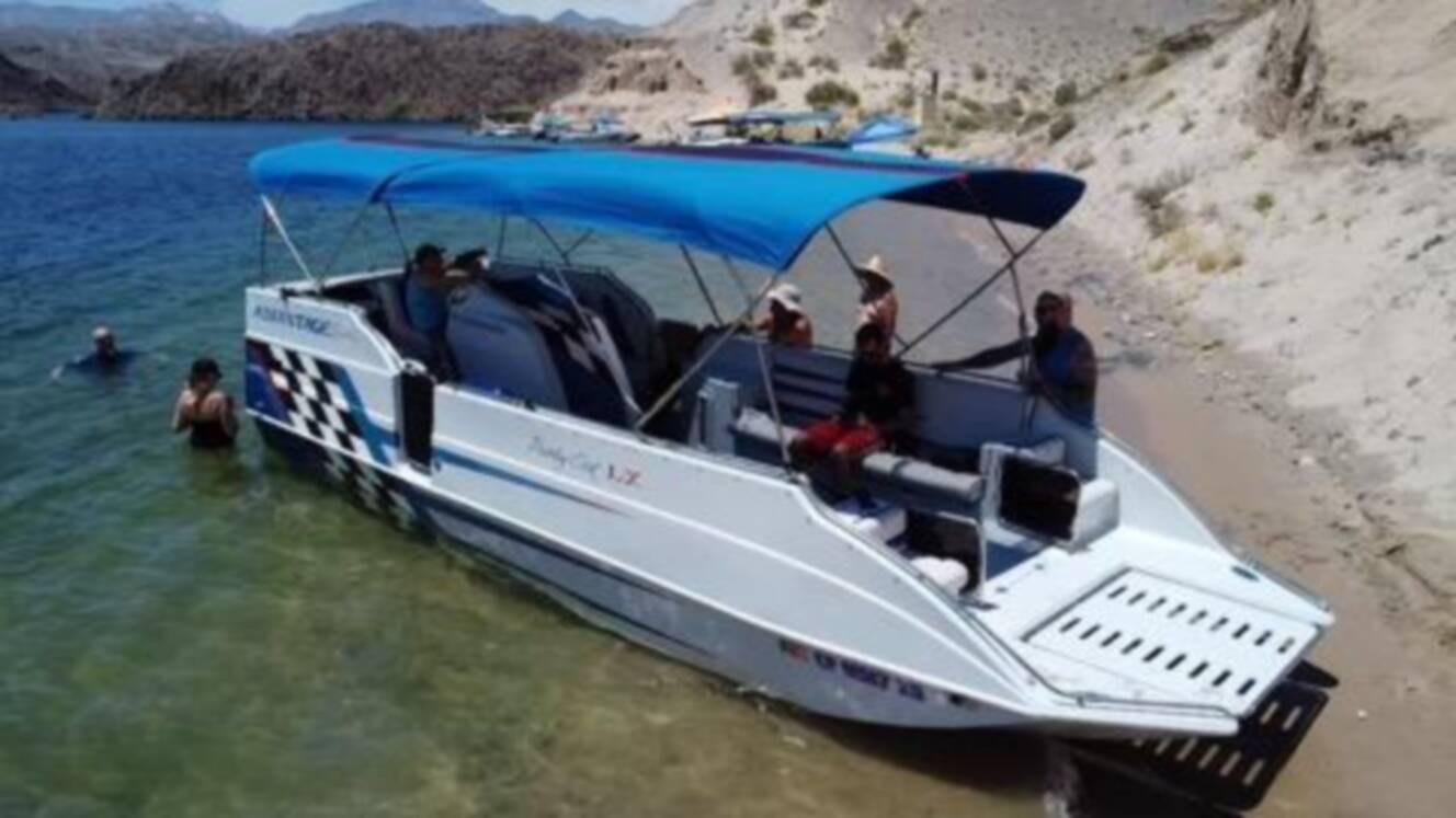 A photo of this 1999 Advantage Boats Party Cat