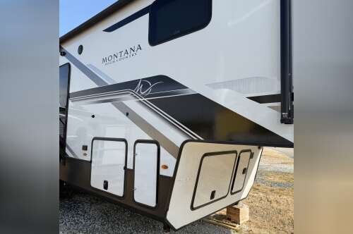 2024 Keystone MONTANA HIGH COUNTRY 295RL in virginia beach VA