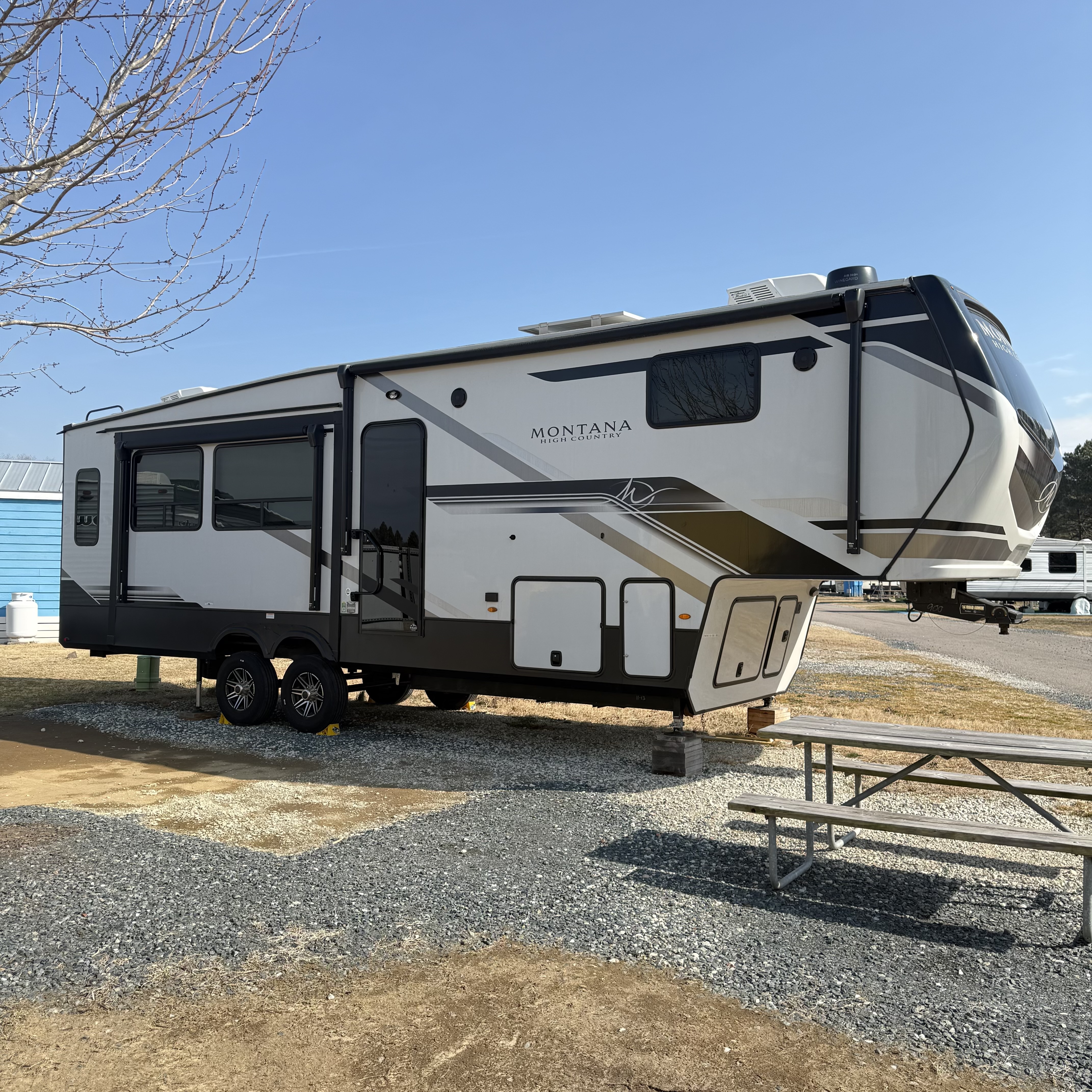 2024 Keystone MONTANA HIGH COUNTRY 295RL in virginia beach VA