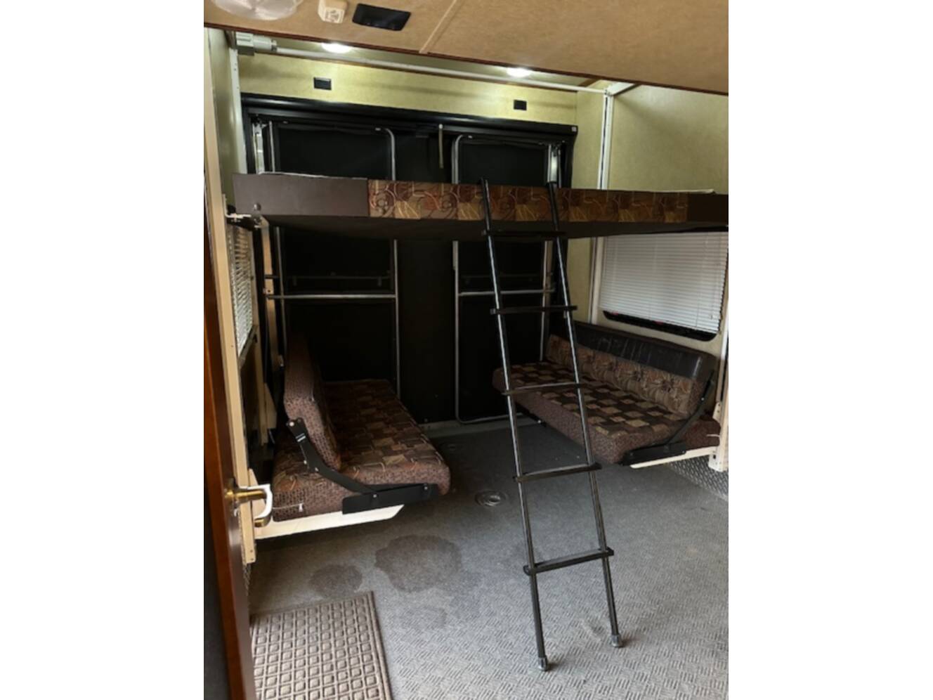 A photo of this 2013 Forest River XLR 369AMP