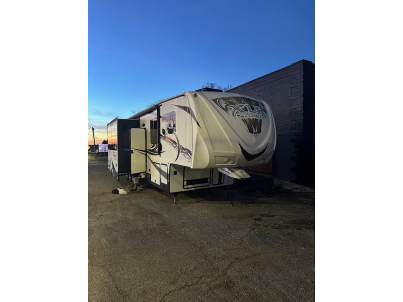 A photo of this 2013 Forest River XLR 369AMP