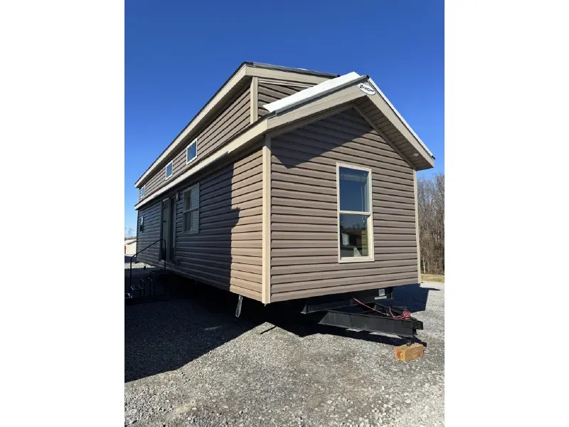 2026 KROPF LAKESIDE 8180WD