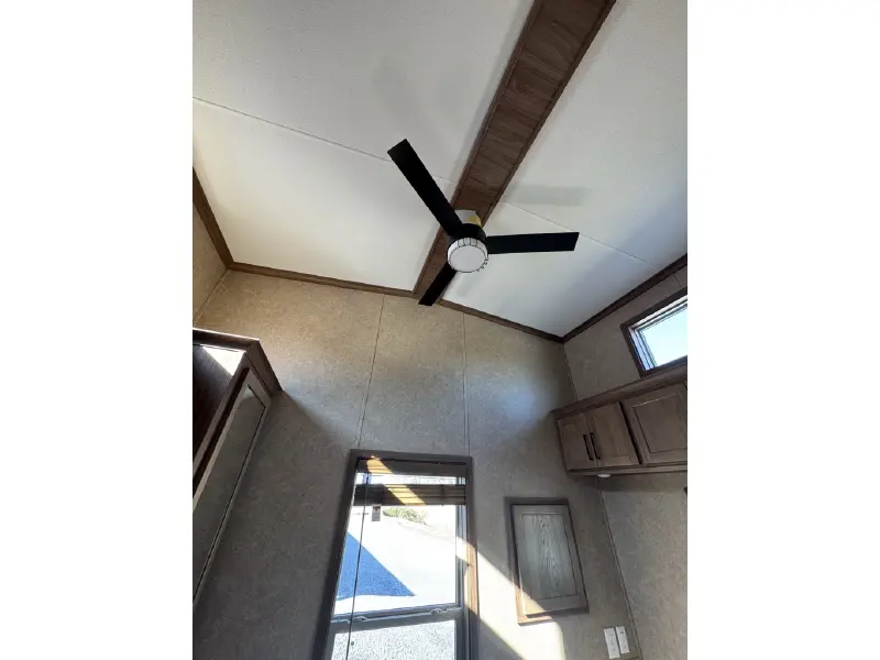 2026 KROPF LAKESIDE 8180WD