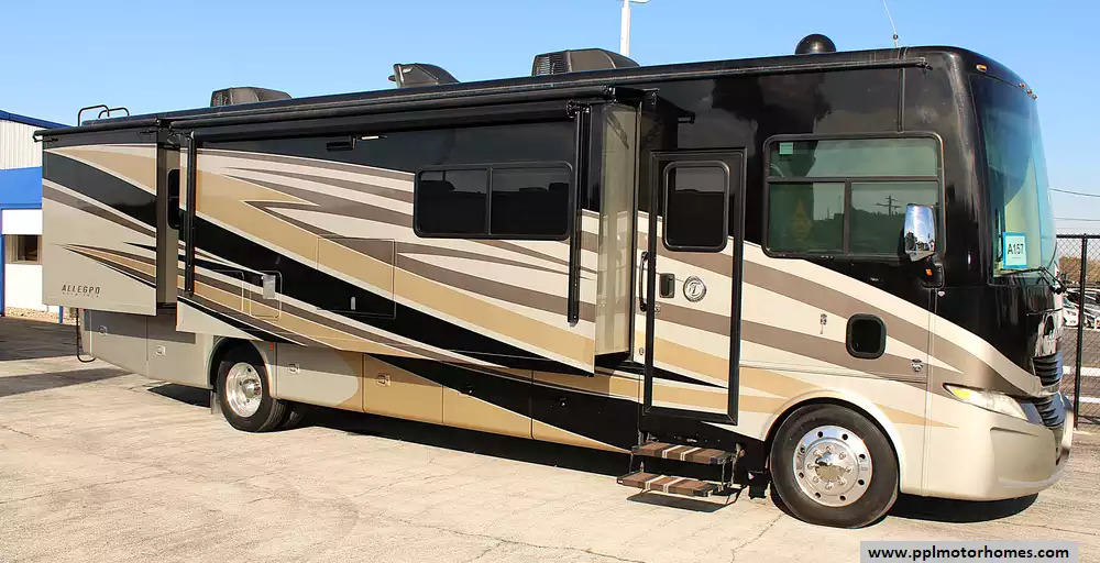 2017 Tiffin Allegro 34PA in decatur TX