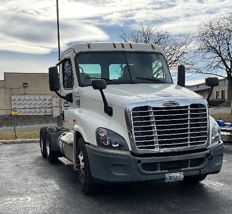 2019 FREIGHTLINER CASCADIA 125 in Capitol Heights, MD