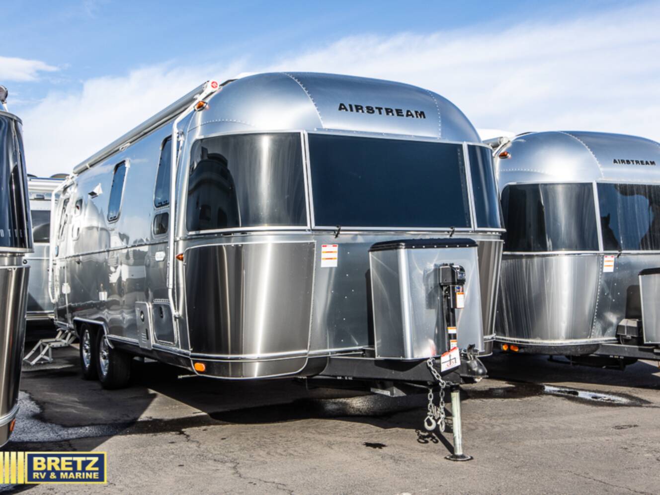 A photo of this 2026 Airstream Flying Cloud 25FB