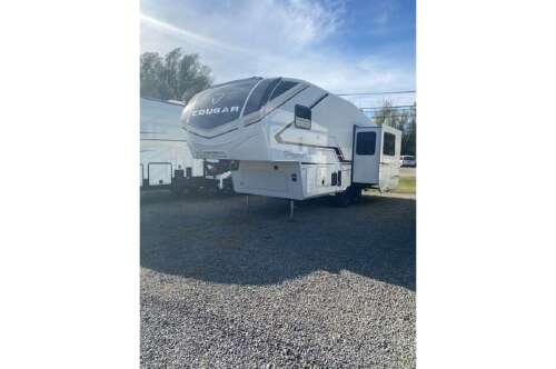2026 Keystone Rv Cougar Half-Ton 23MLE in saegertown PA