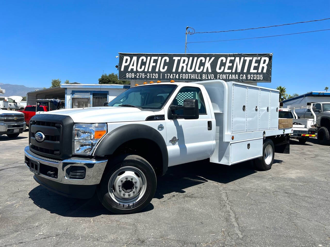 2011 FORD F550 XL in Fontana, CA