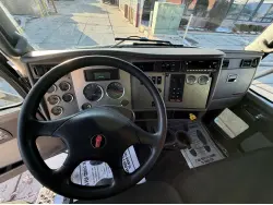 2022 KENWORTH T270
