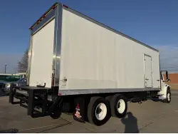 2015 FREIGHTLINER BUSINESS CLASS M2 106