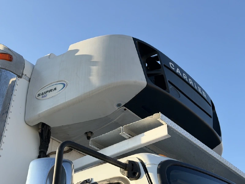 2015 FREIGHTLINER BUSINESS CLASS M2 106