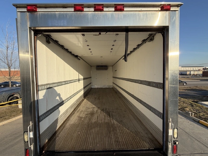 2015 FREIGHTLINER BUSINESS CLASS M2 106