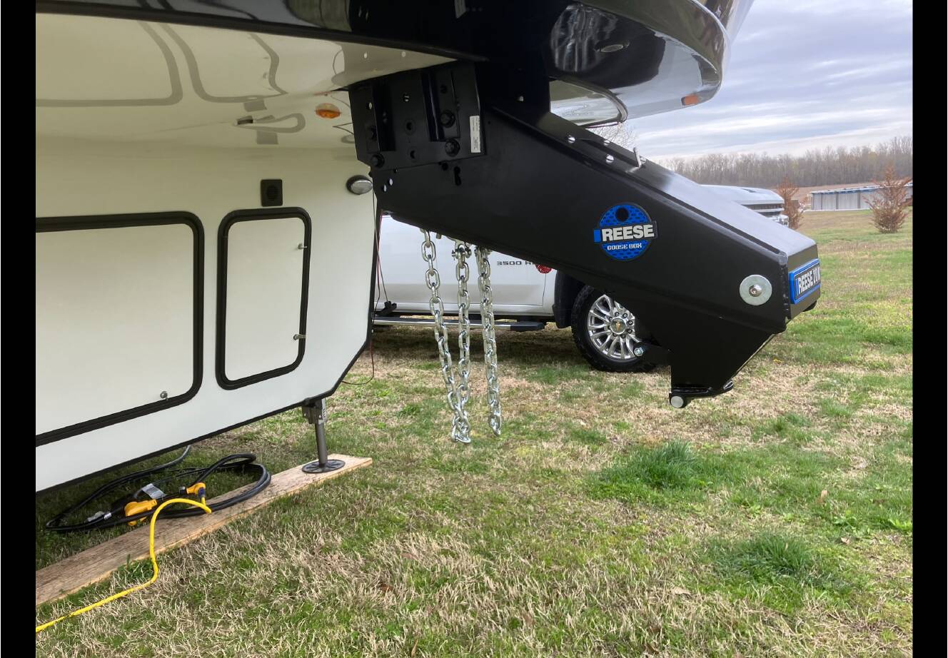 A photo of this 2021 Keystone MONTANA 3813MS