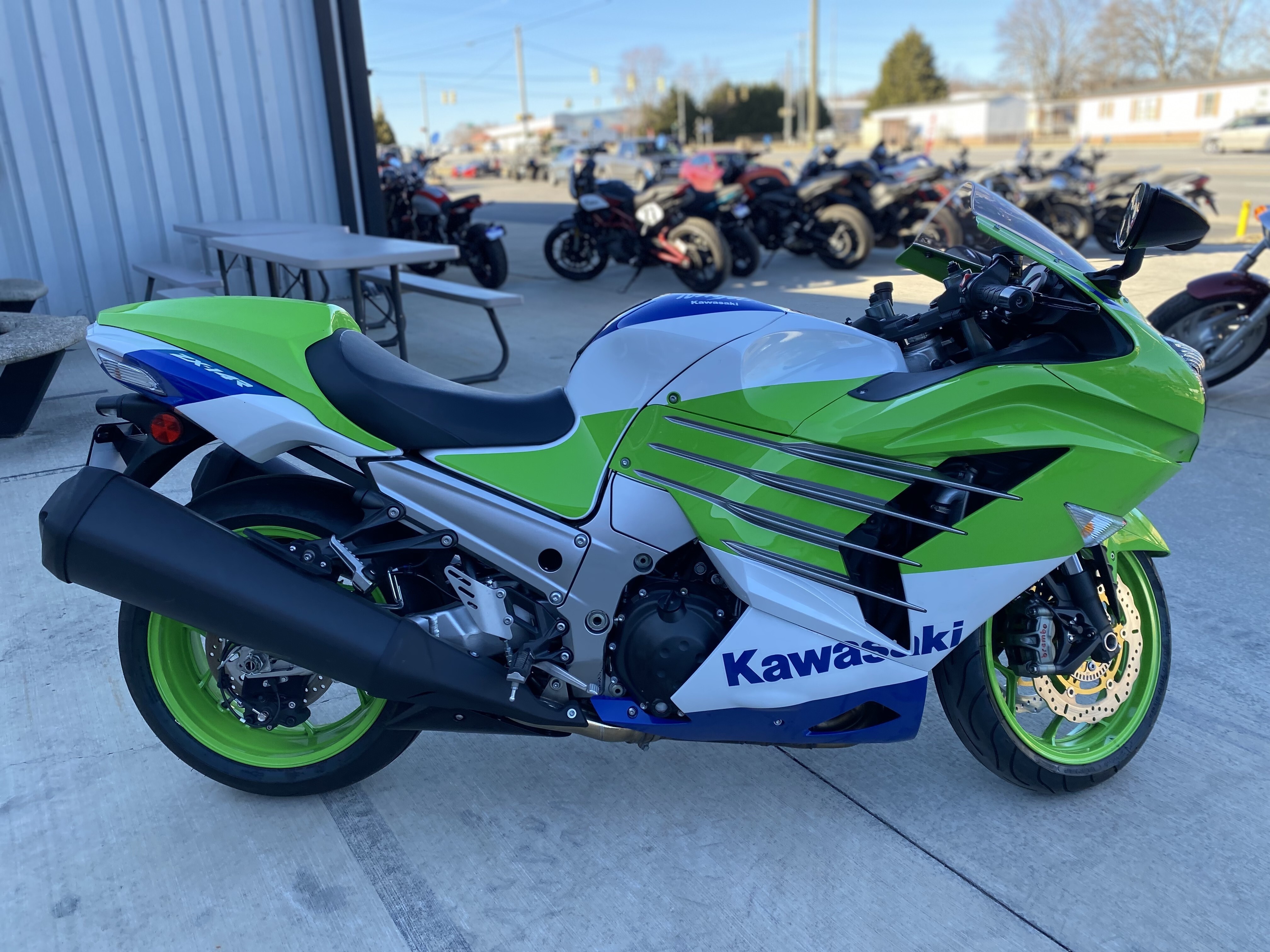 2024 Kawasaki Ninja ZX-14R Motorcycles For Sale - Cycle Trader