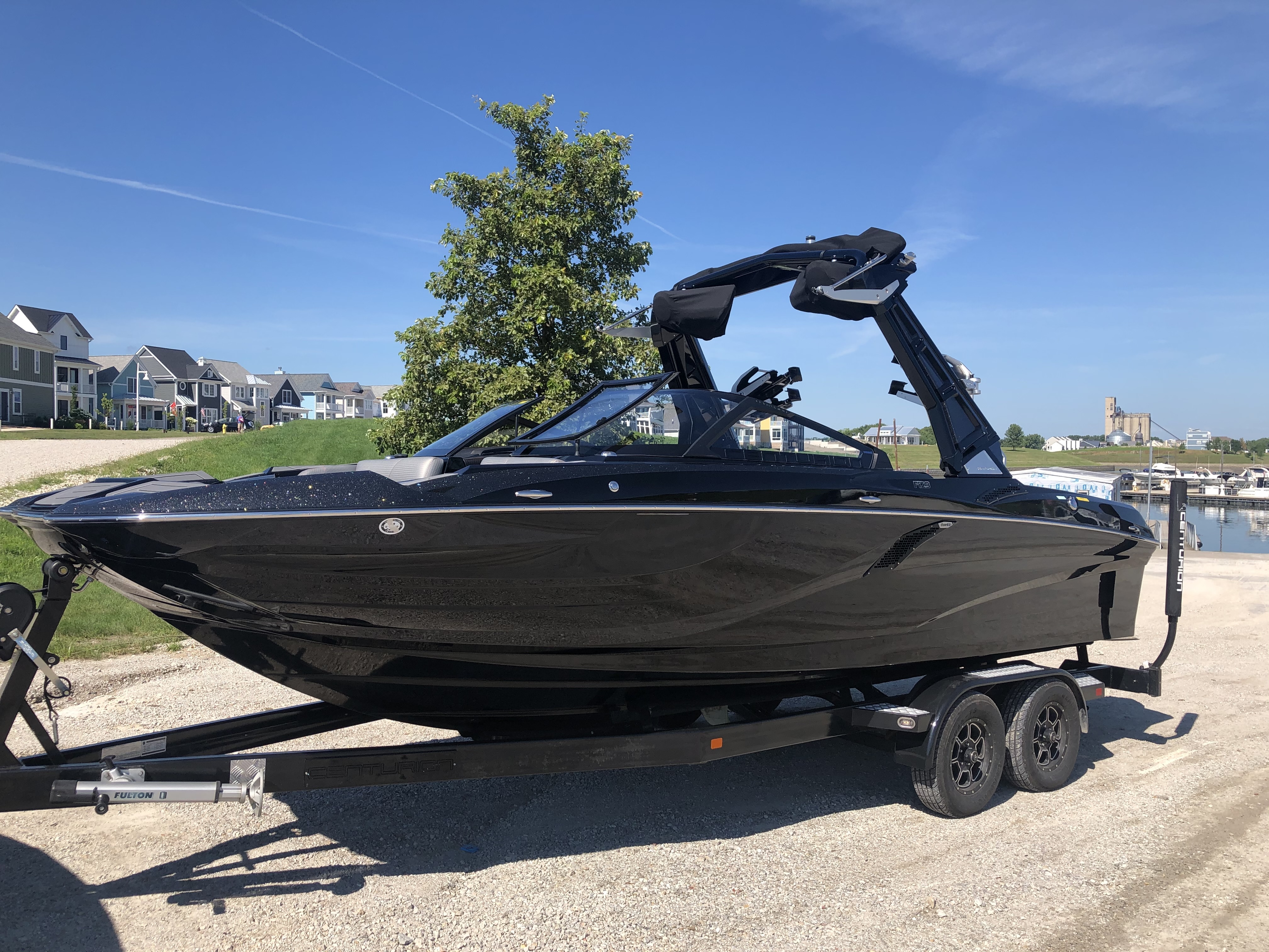 2019 Centurion FI23 Ski and Wakeboard Boat boat