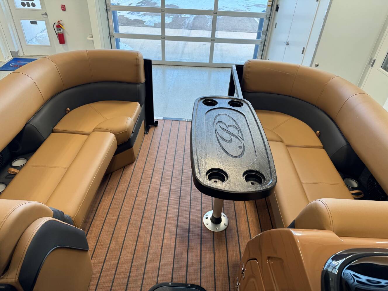 A photo of this 2026 Bentley ELITE 223 SWINGBACK