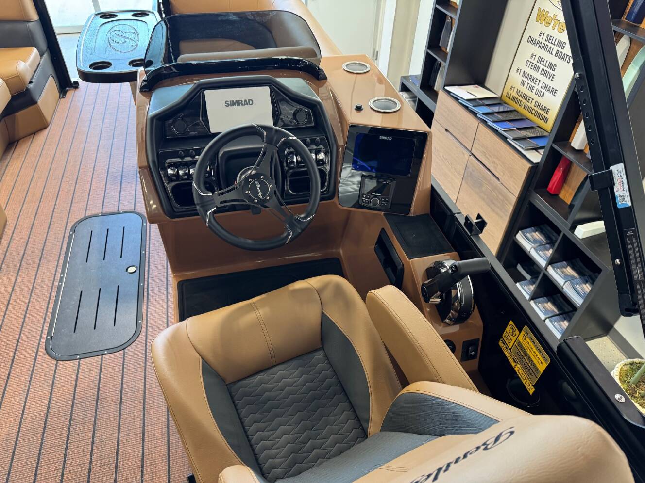 A photo of this 2026 Bentley ELITE 223 SWINGBACK