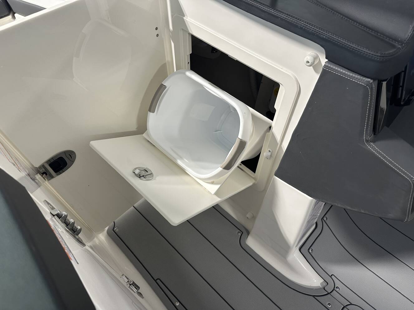 A photo of this 2026 Chaparral SSX 8