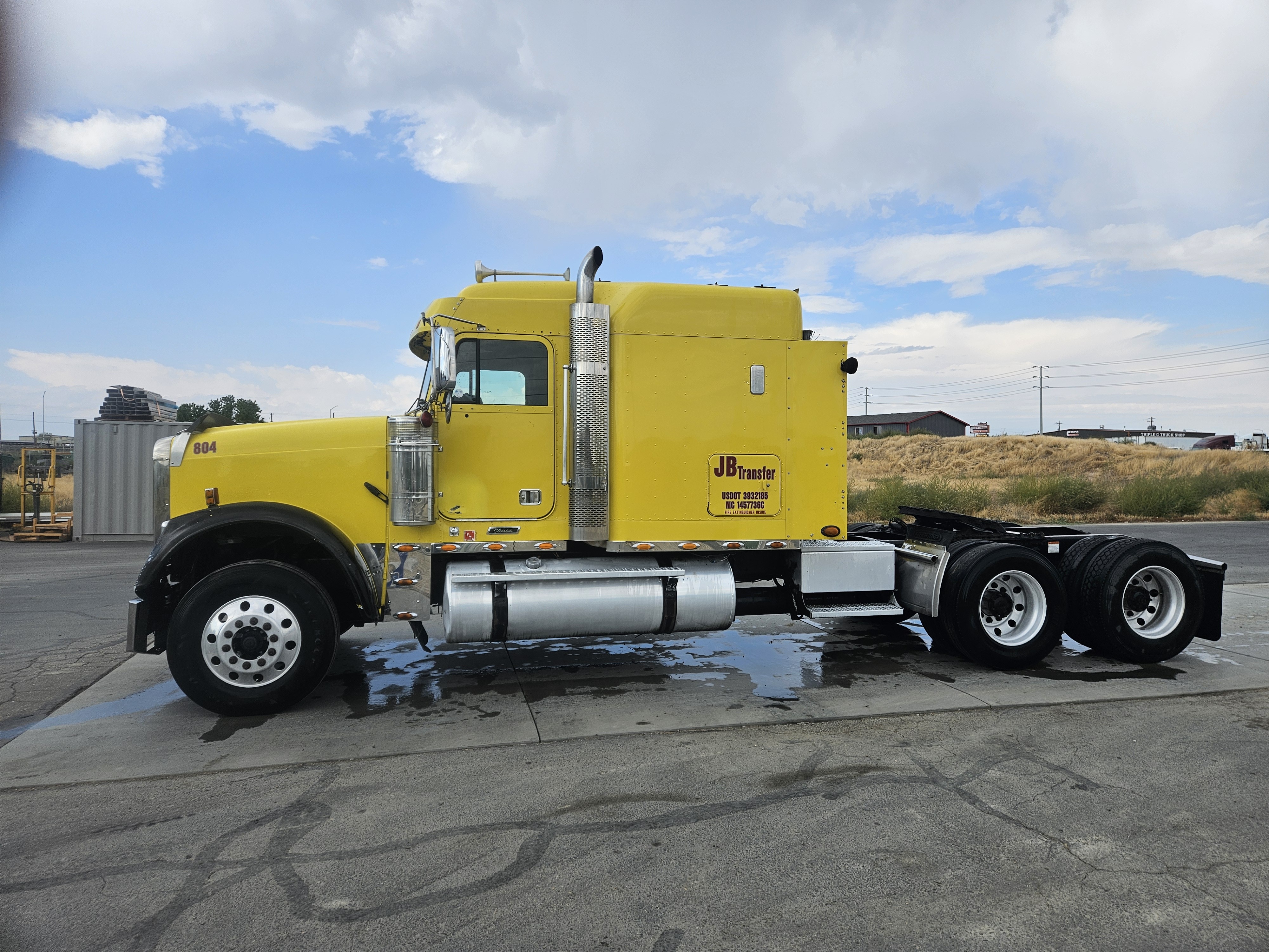 2008 FREIGHTLINER Classic in Caldwell, ID