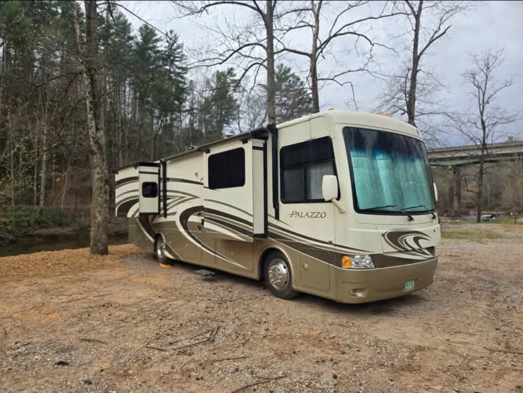2015 Thor Motor Coach PALAZZO 35.1 RV