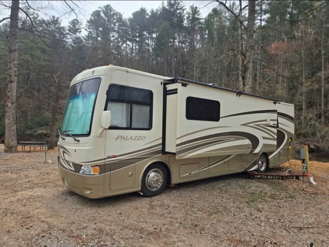 2015 Thor Motor Coach PALAZZO 35.1 in columbia SC