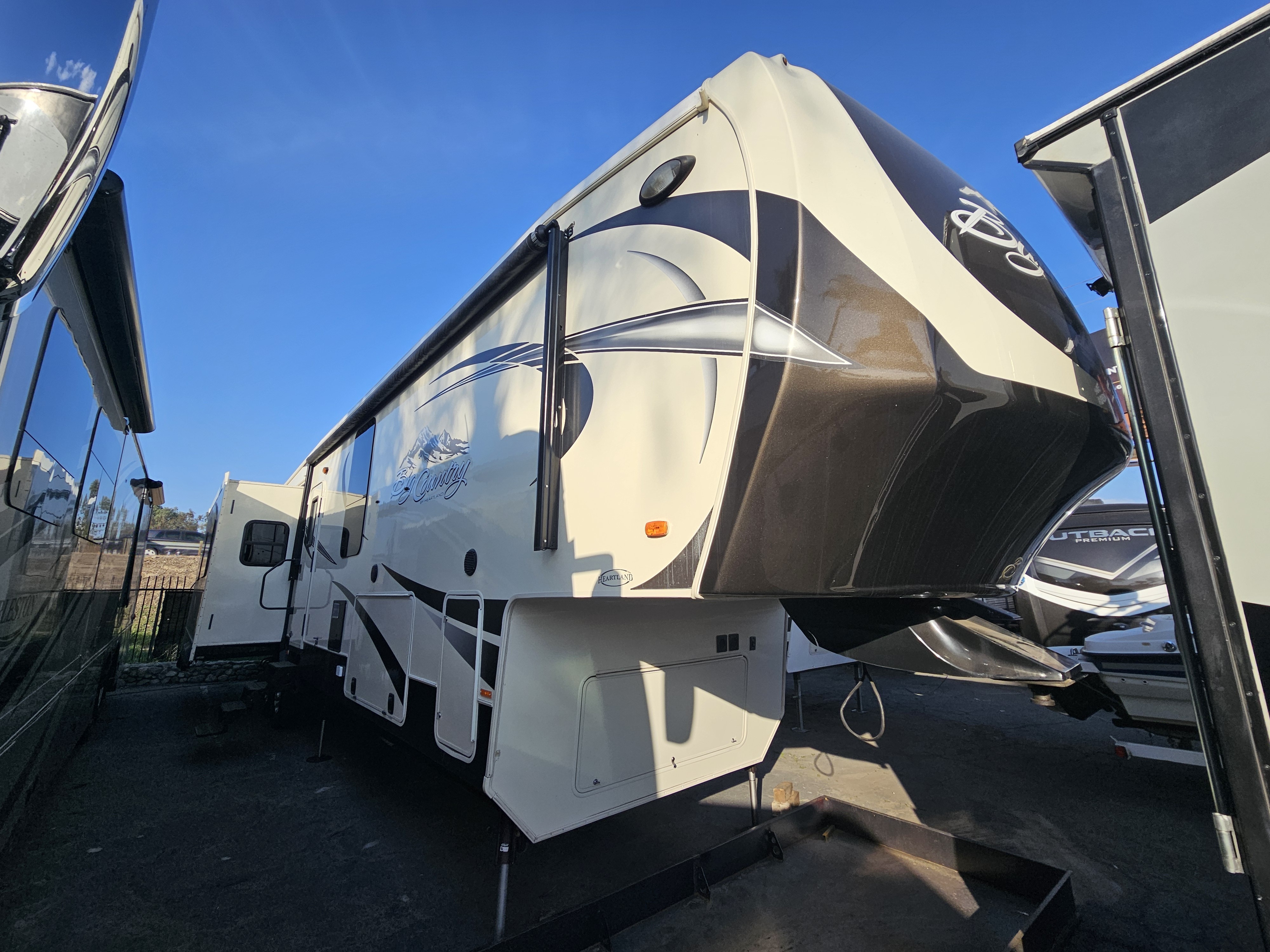 2015 Heartland BIG COUNTRY 3950 FB in san bernardino CA