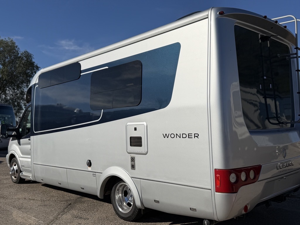 2020 Leisure Travel WONDER 24 MB in tucson AZ