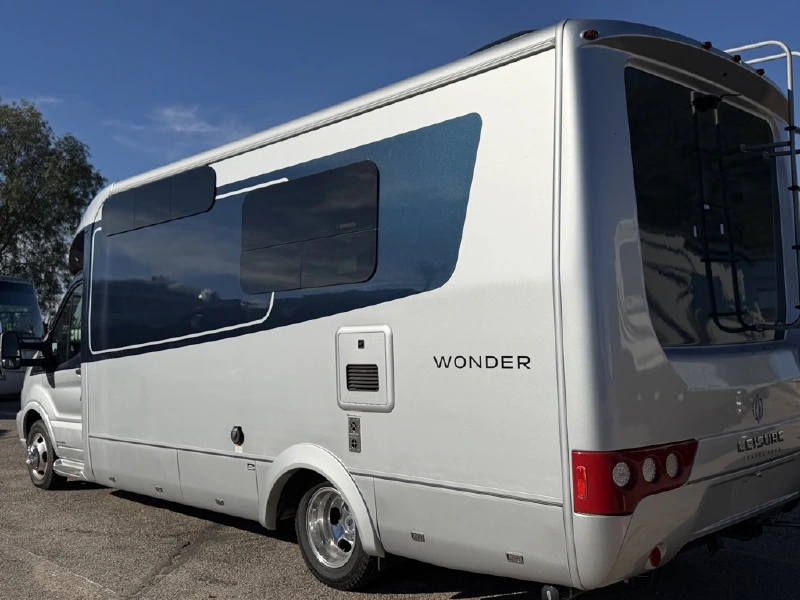 2020 LEISURE TRAVEL WONDER 24 MB