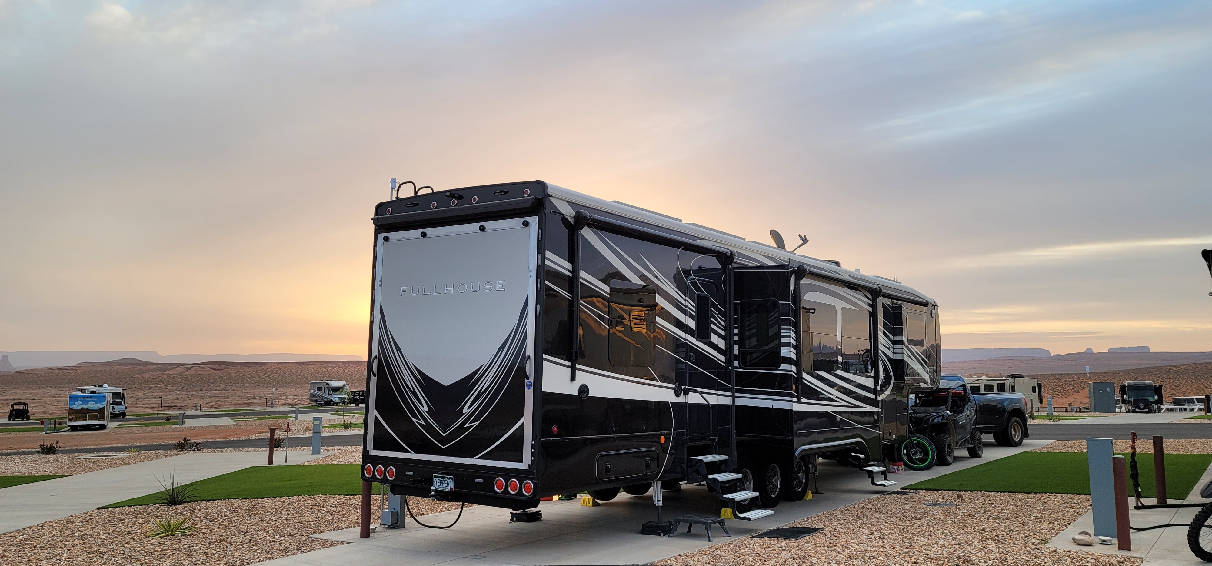 2021 DRV FULLHOUSE LX455 in lakewood CO