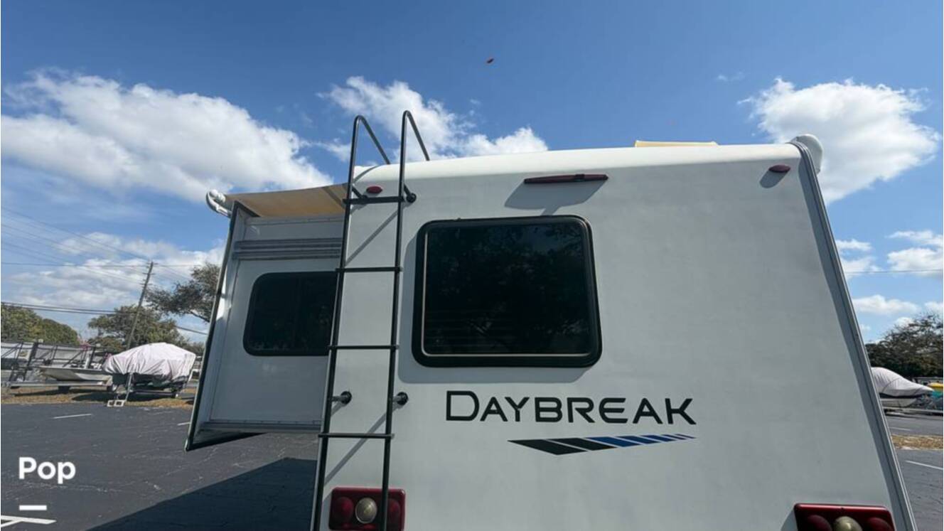 A photo of this 2020 Thor Motor Coach Daybreak 24DB