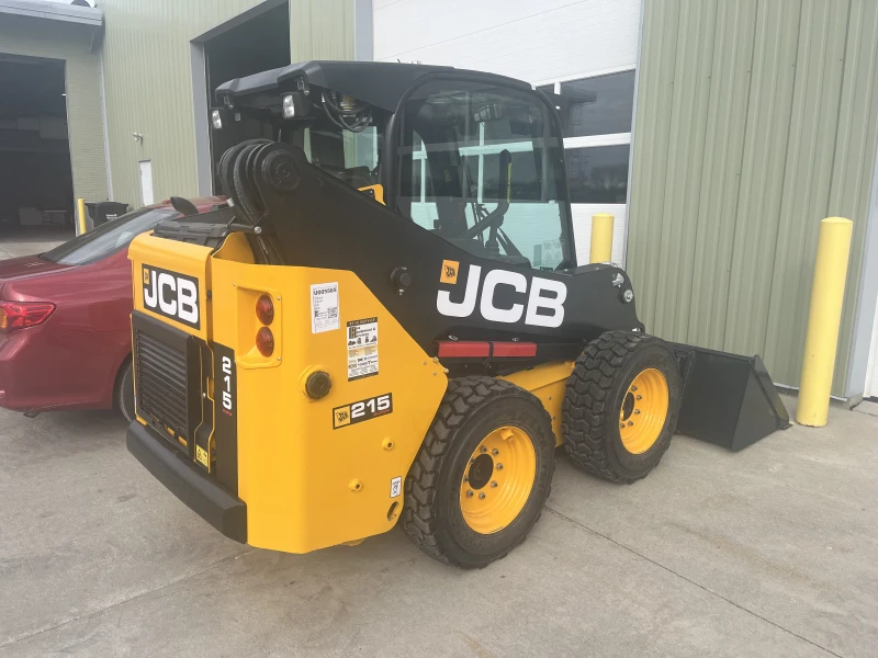 2023 JCB 215