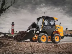 2023 JCB 215