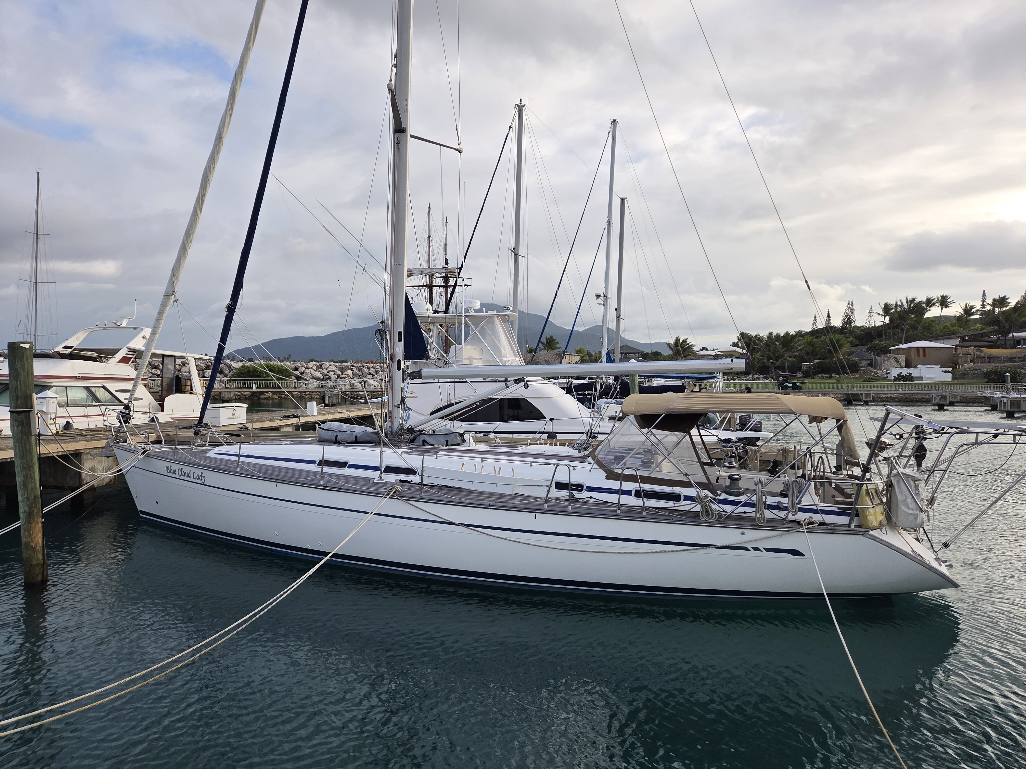 2003 Bavaria Cruiser in green cove springs FL