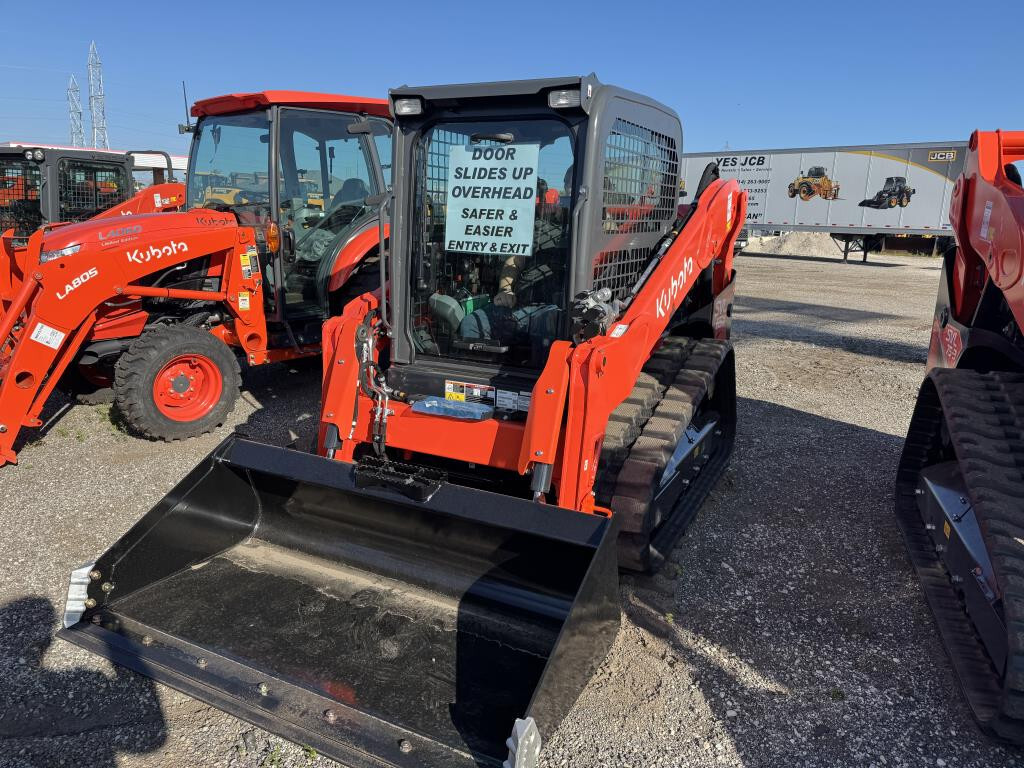 Kubota SVL65-2HFWC in Menomonee Falls, WI