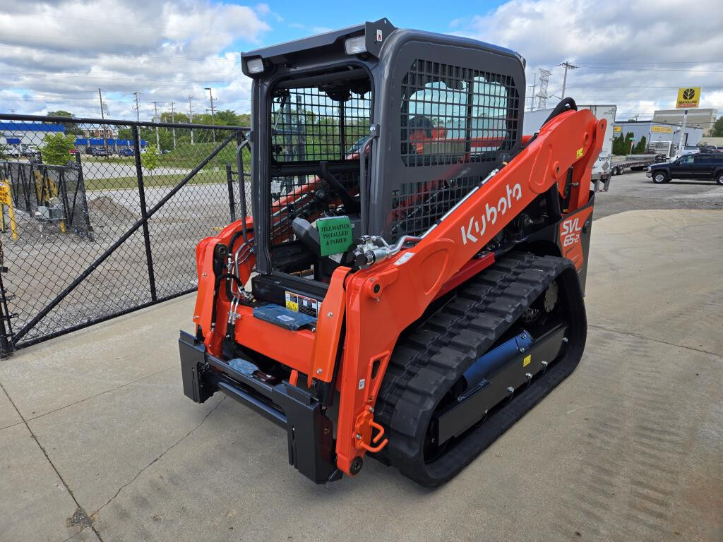 Kubota SVL65-2HWC in Menomonee Falls, WI