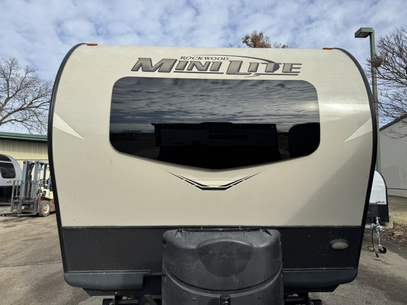 2020 FOREST RIVER ROCKWOOD LITE 2506S