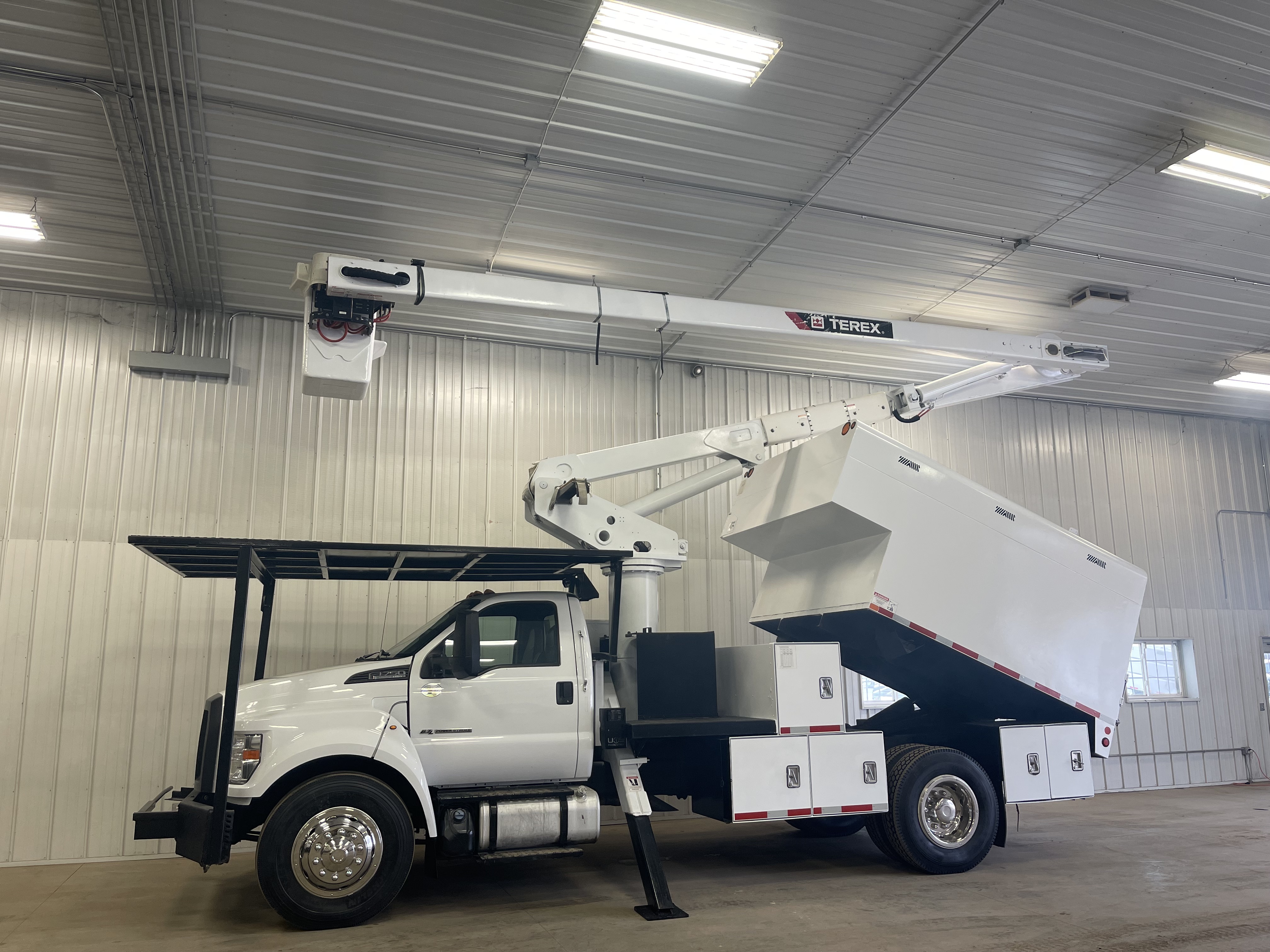 2017 FORD F750 in Battle Creek, MI