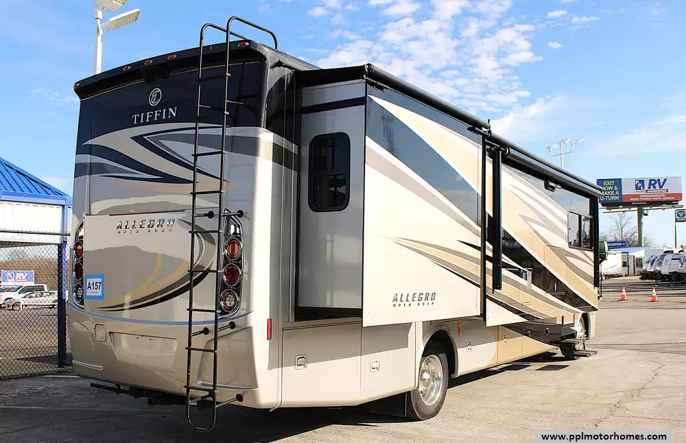 2017 Tiffin Allegro 34PA in decatur TX