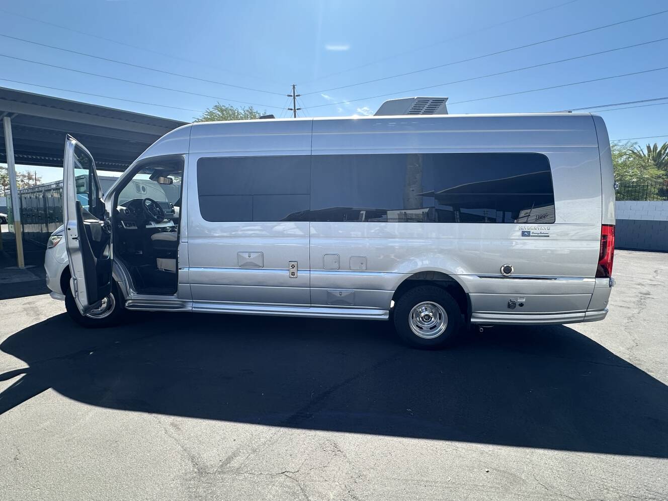 A photo of this 2023 Airstream TOMMY BAHAMA INTERSTATE 24GL