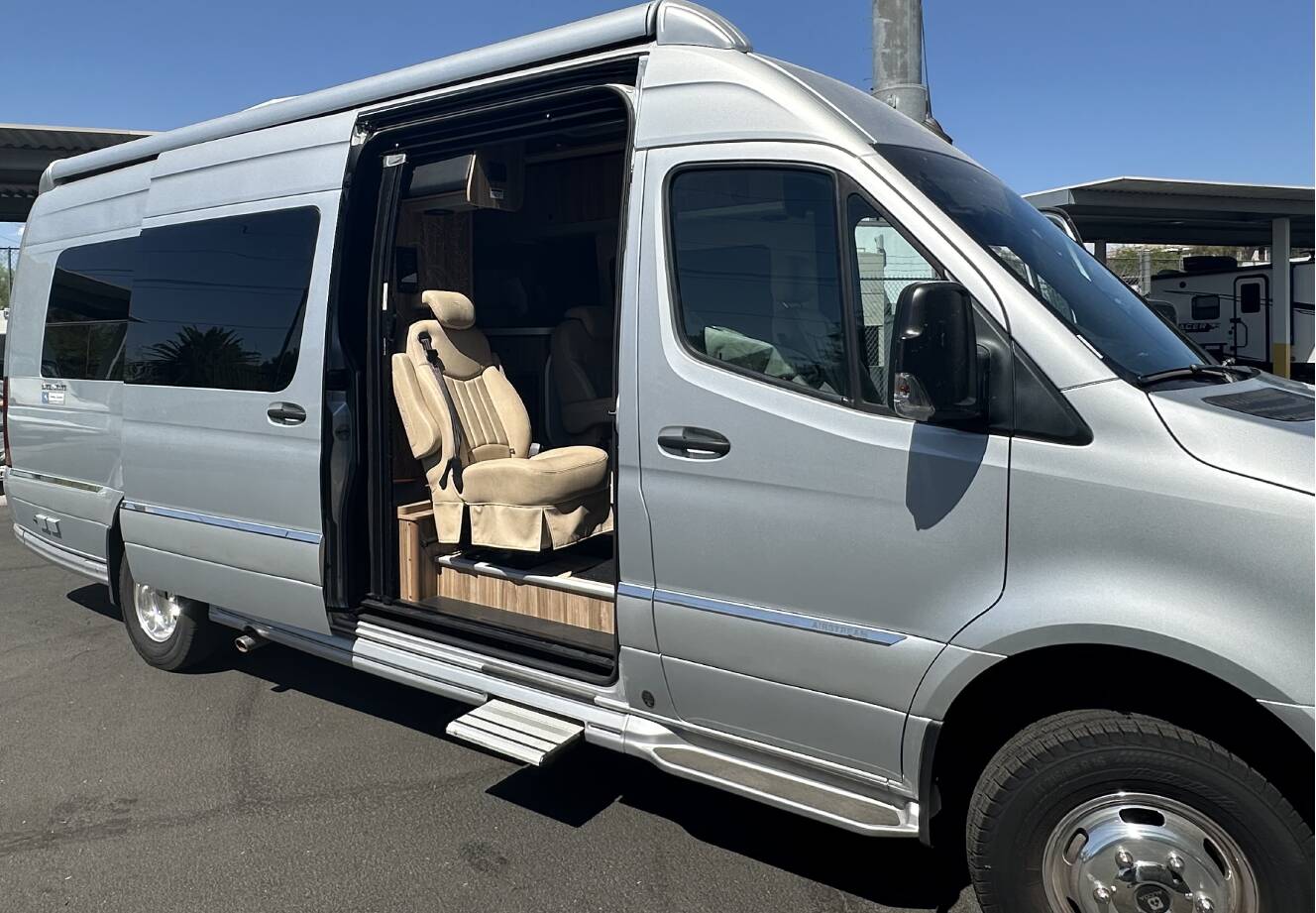 A photo of this 2023 Airstream TOMMY BAHAMA INTERSTATE 24GL