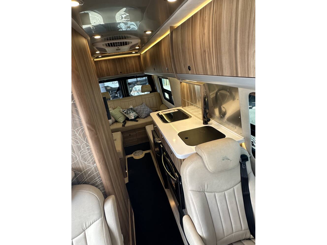 A photo of this 2023 Airstream TOMMY BAHAMA INTERSTATE 24GL