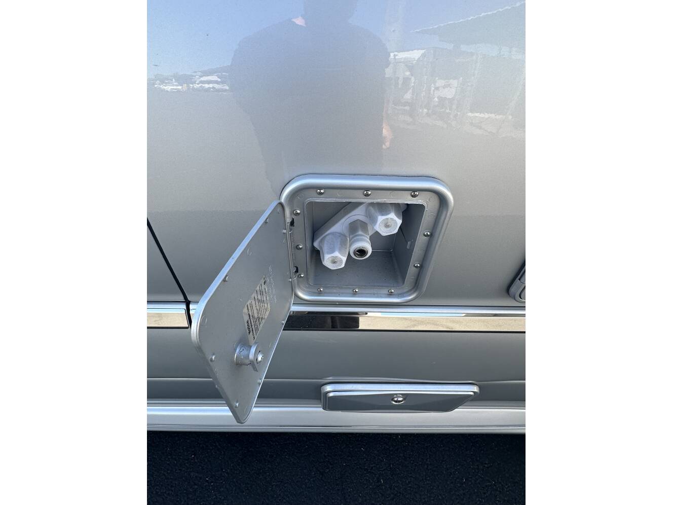 A photo of this 2023 Airstream TOMMY BAHAMA INTERSTATE 24GL