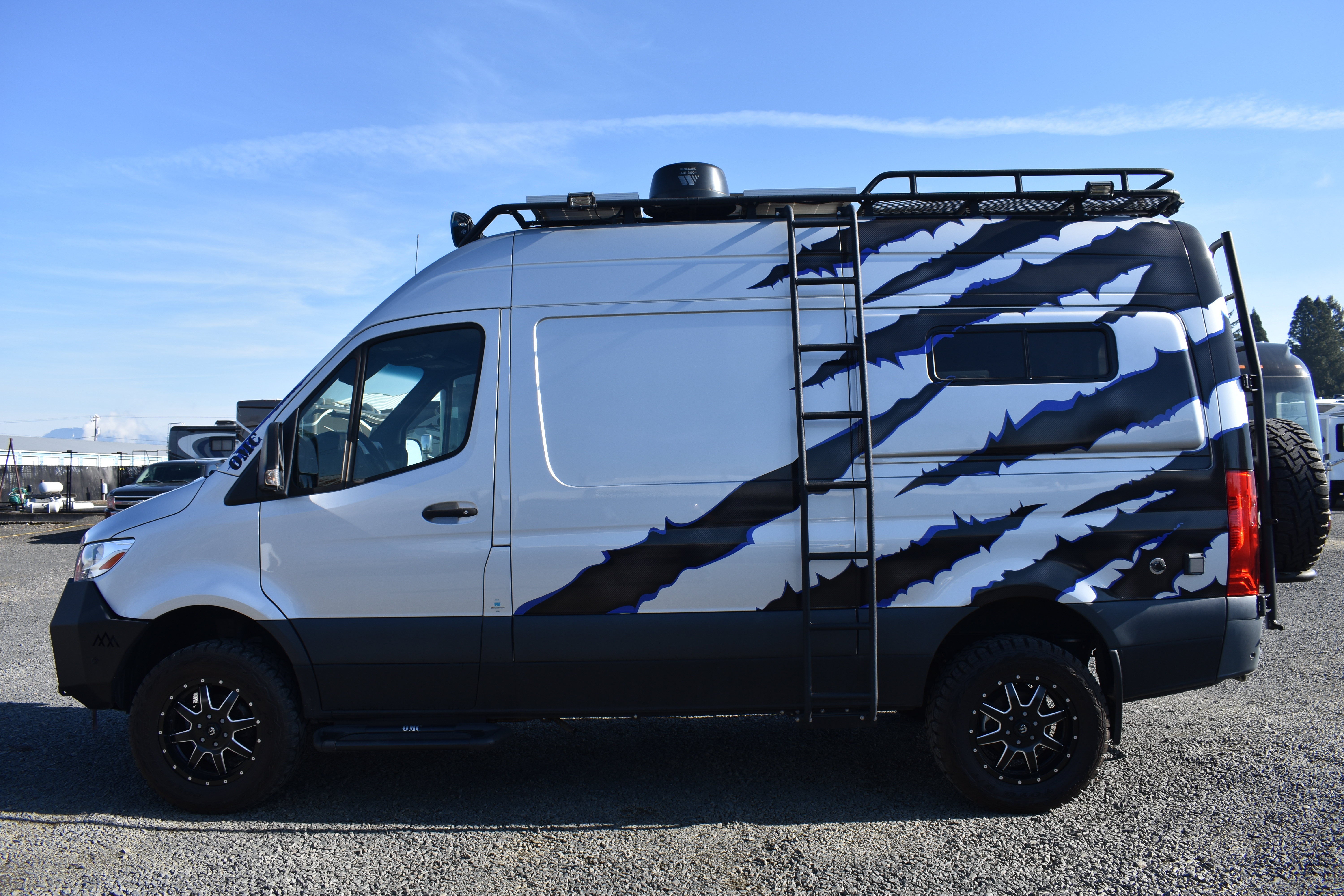 2019 Mercedes-Benz SPRINTER 2500 4X4 in eugene OR