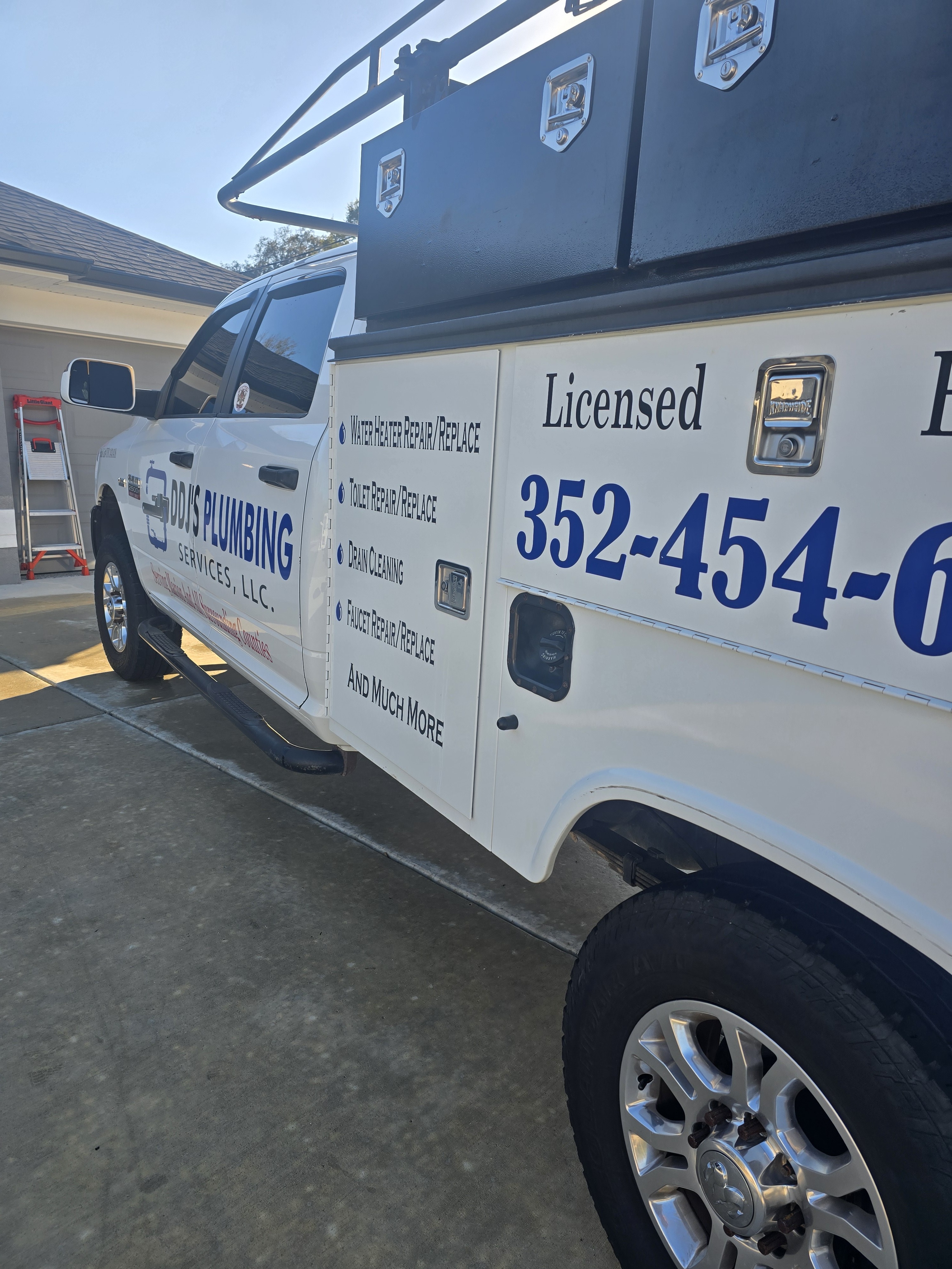 2010 RAM 2500 TRADESMAN in Summerfield, FL