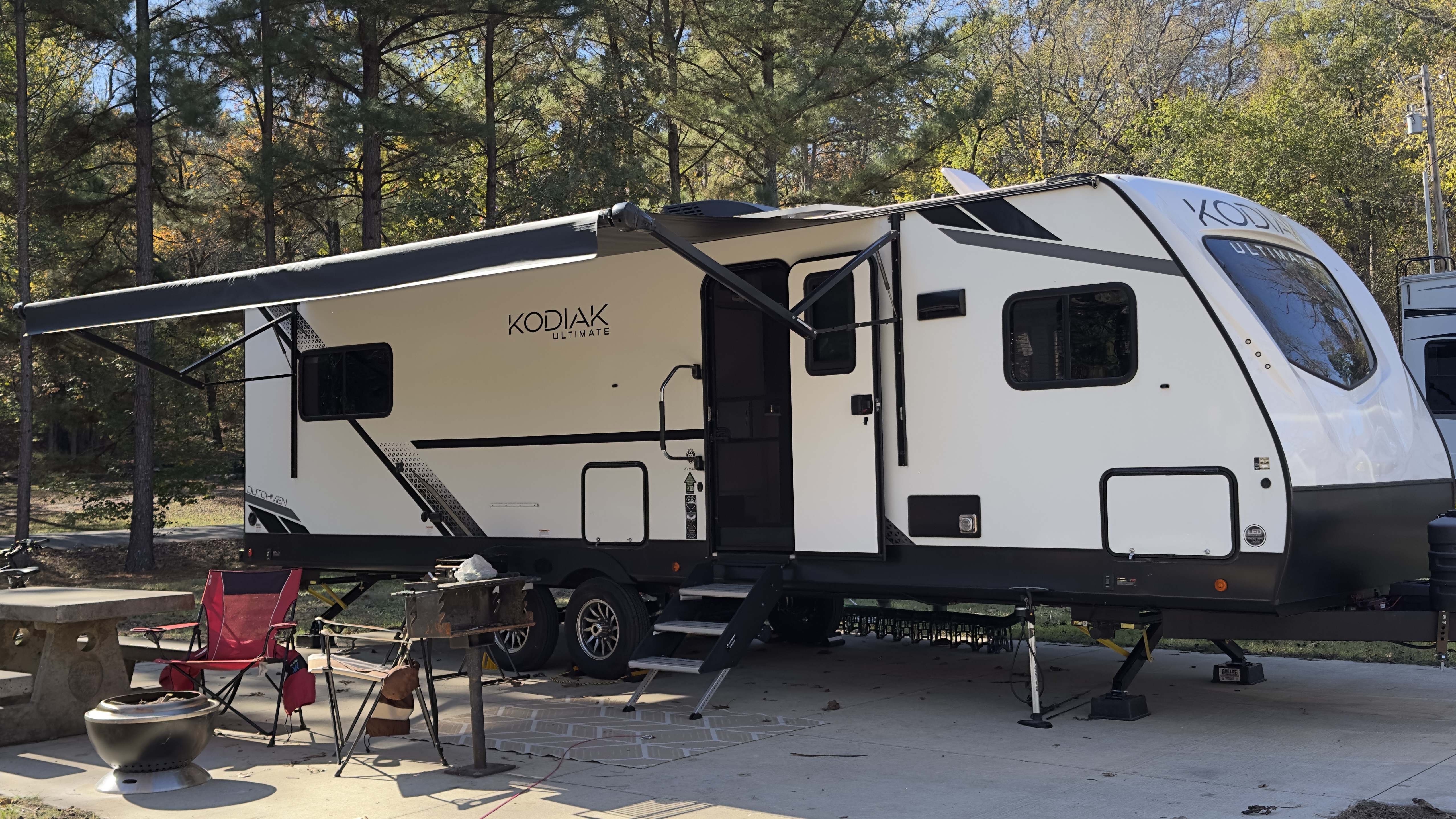 2024 Dutchmen KODIAK ULTIMATE 2921FKDS RV