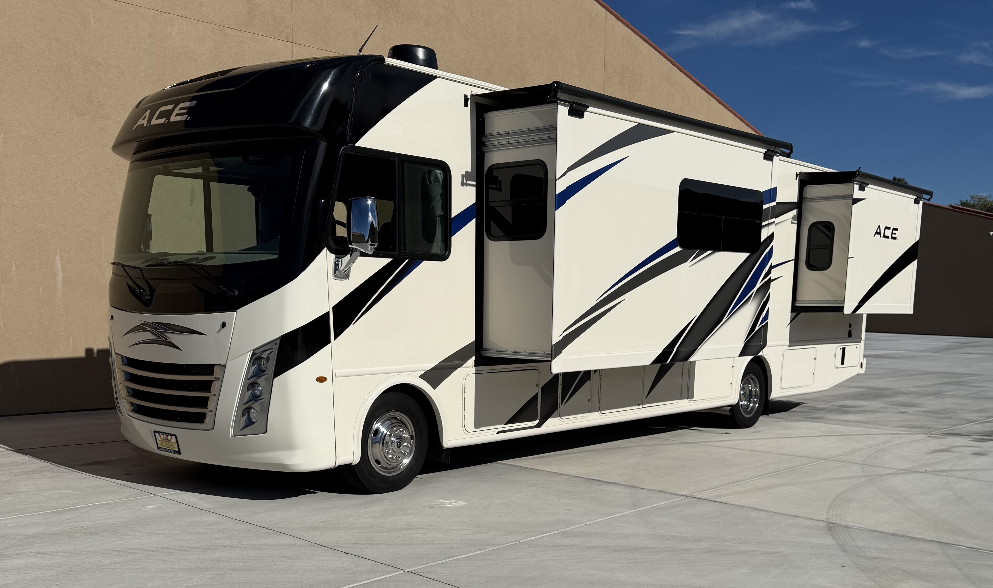 2022 Thor Motor Coach A.C.E. 33.1 in bullhead city AZ