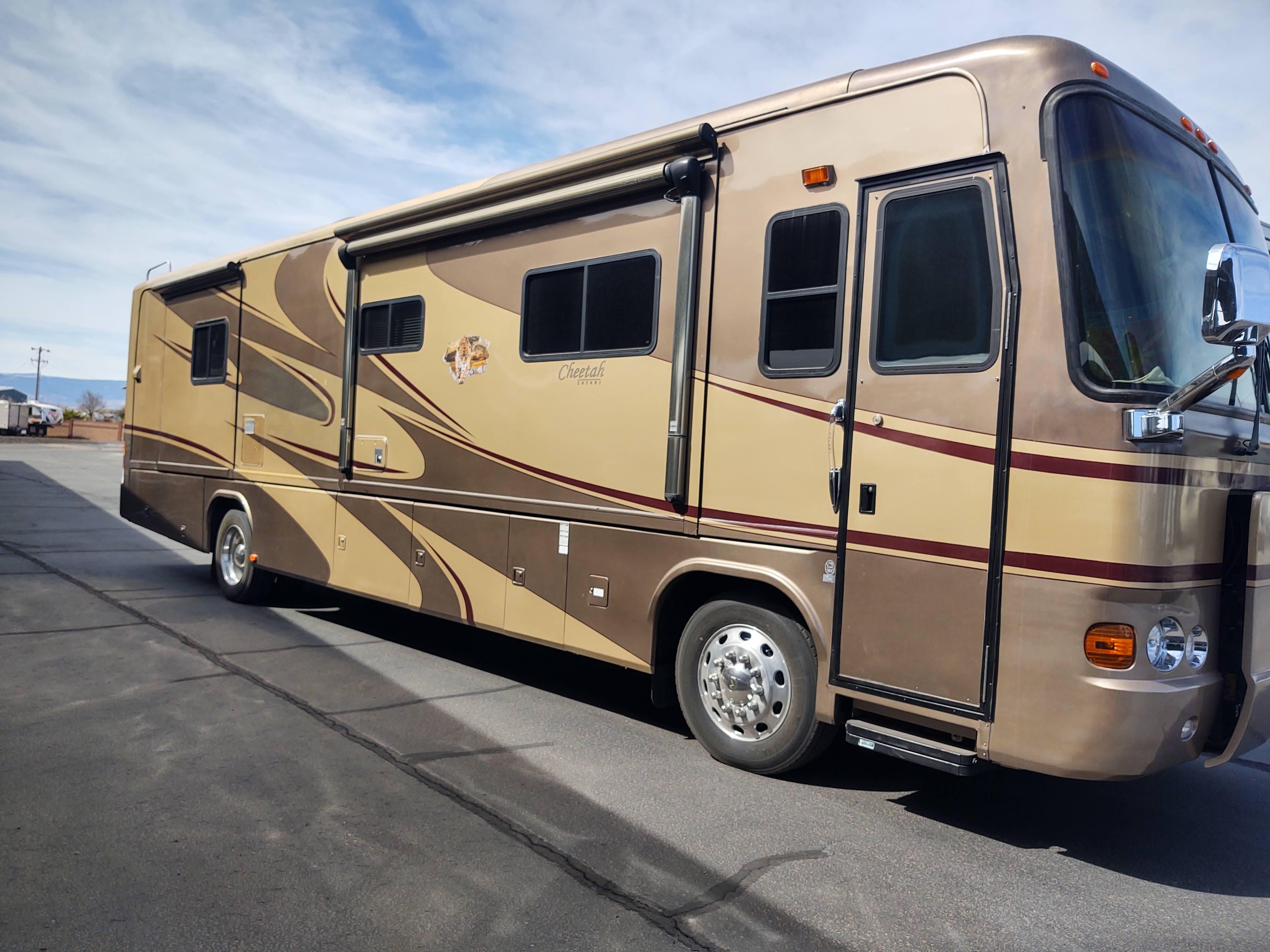 2005 Safari CHEETAH 38 PDQ in saint george UT