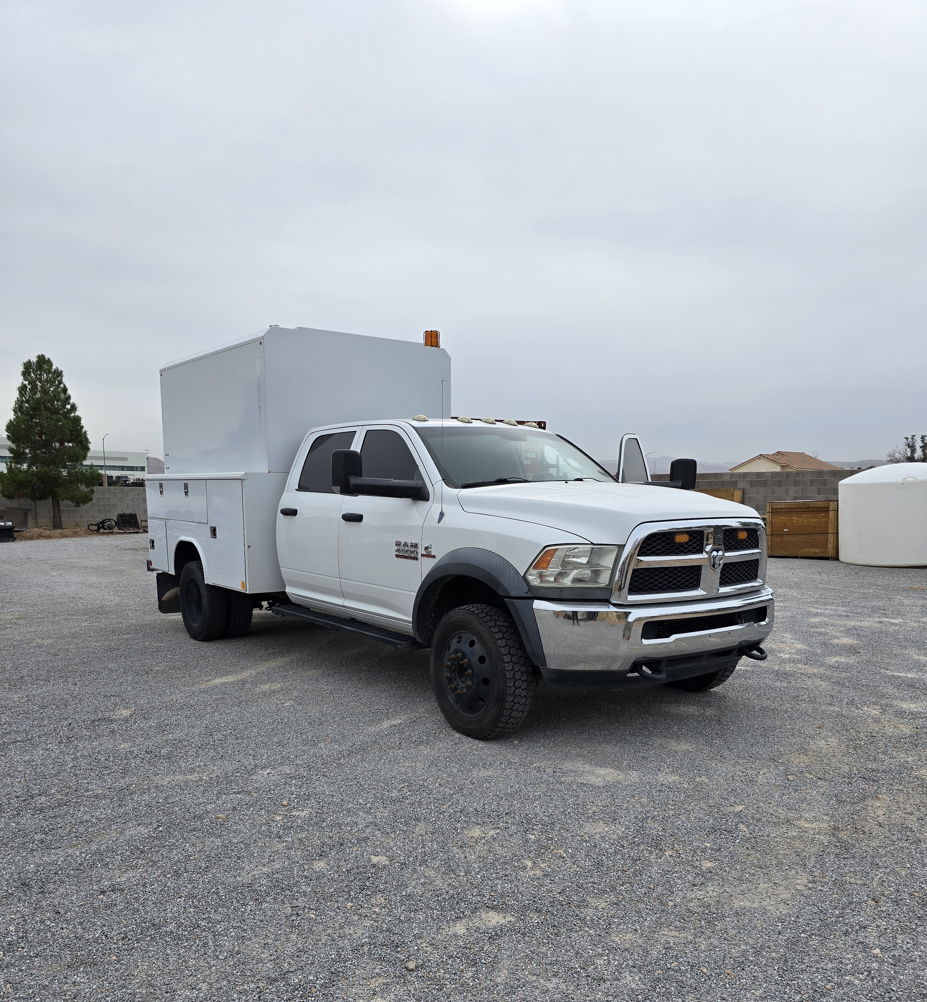 2013 RAM 4500 CREW CAB CHASSIS in Las Vegas, NV
