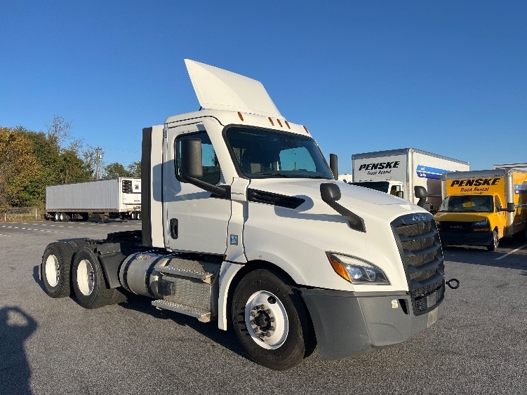 2021 FREIGHTLINER CASCADIA 126 in Florence, SC