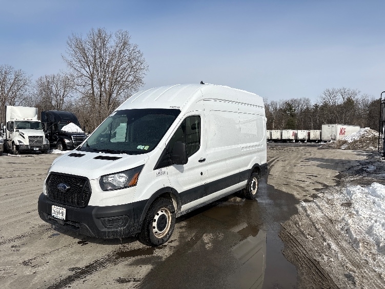 2022 FORD TRANSIT 250 in Gansevoort, NY